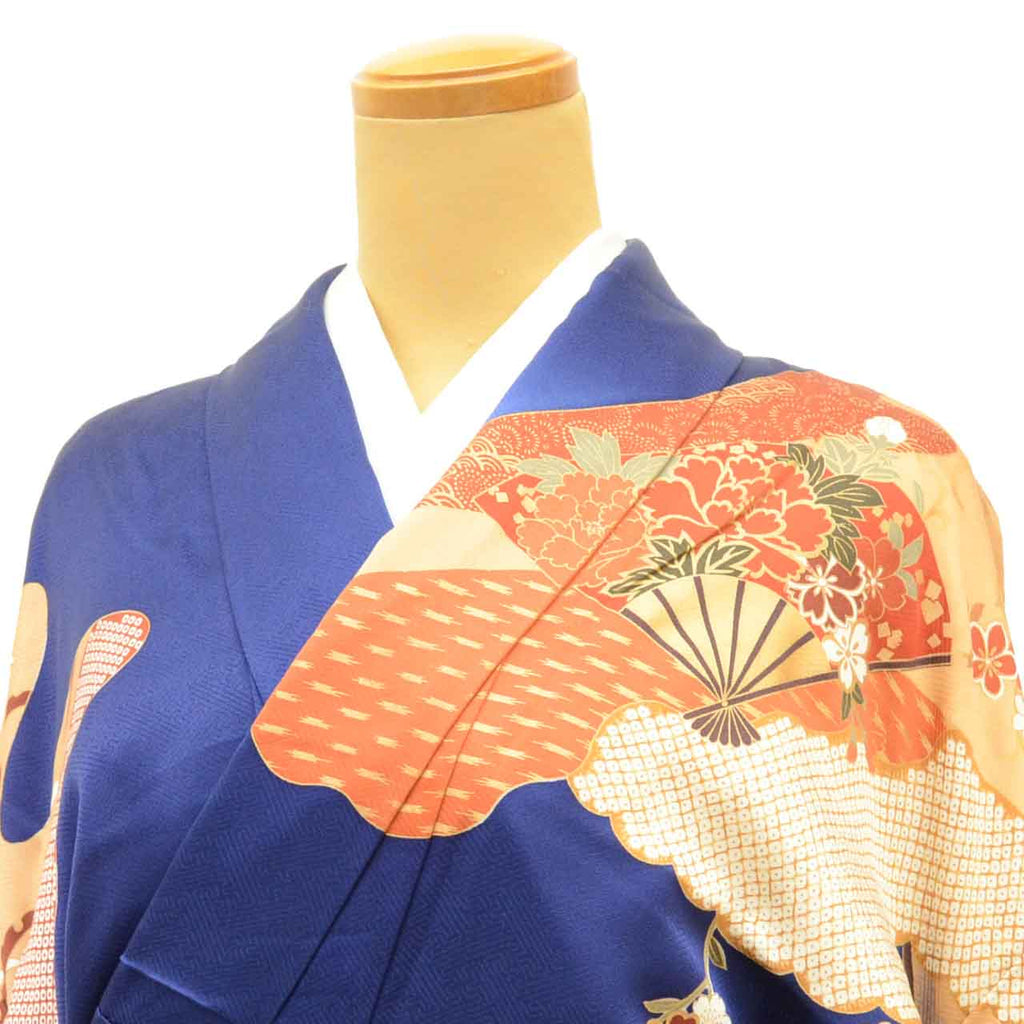 [Used] Recycled Kimono, Furisode (long-sleeved kimono), Vintage Furisode, Pure Silk, Size L (Slightly Plus Size L), Special Item, Length 164.5cm, Sleeve Length 66.3cm, Lined, Ready-made, Gold Leaf, Gold Embroidery, Navy Blue, SILK, uu2364b 