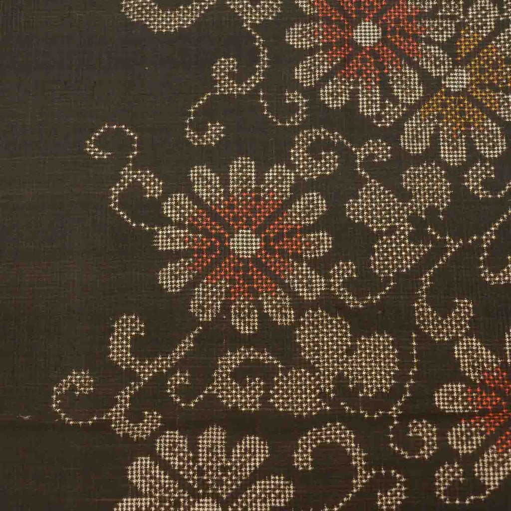 Vintage Japanese Kimono | Oshima Tsumugi | Brown Silk | Chrysanthemum Arabesque | Mud-dyed | Ichigen-shiki | Sustainable | uu2366b
