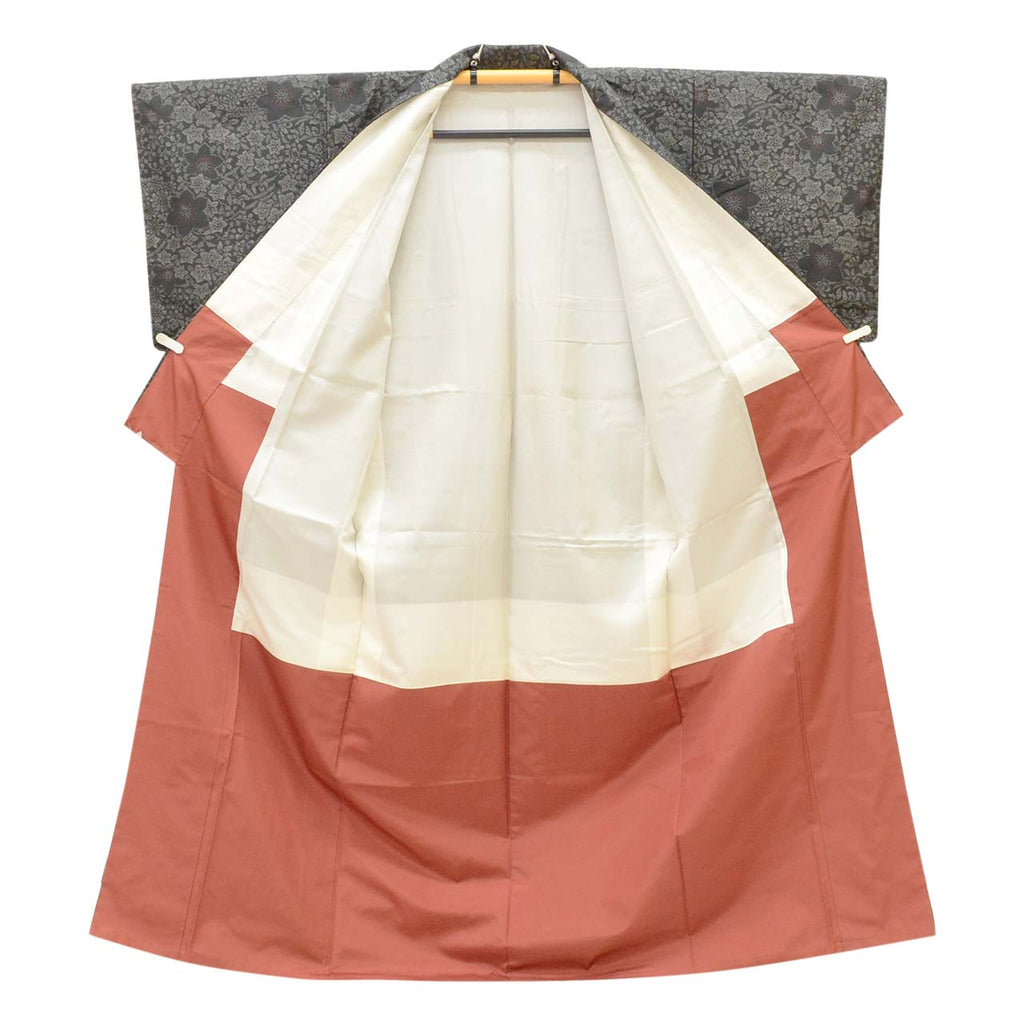 Vintage Japanese Kimono | Oshima Tsumugi | Black Silk | Bellflower Pattern | Yokoso-shiki | Size M-L | Sustainable | uu2393b