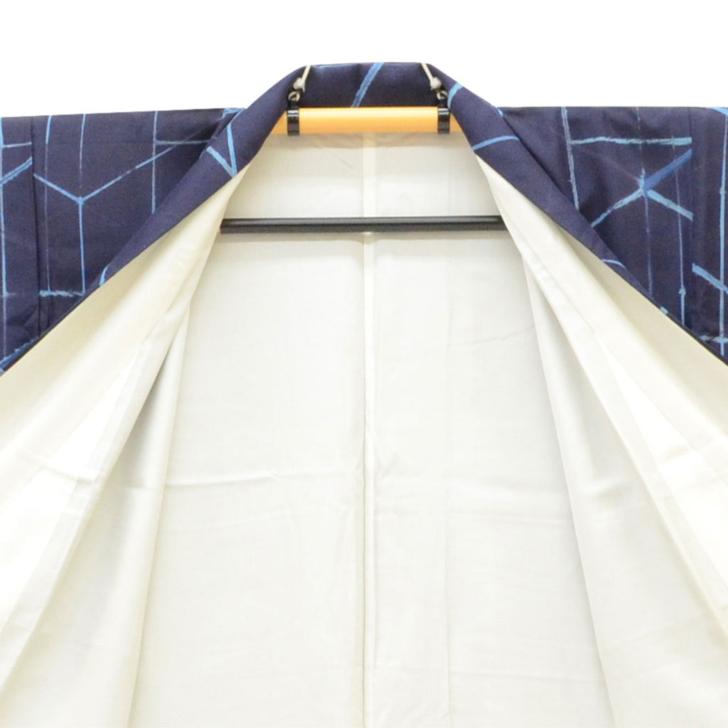 Vintage Japanese Kimono | Tsumugi | Navy Silk | Geometric Pattern | Plant-dyed | Excellent | Size S-L | Sustainable | uu2432b