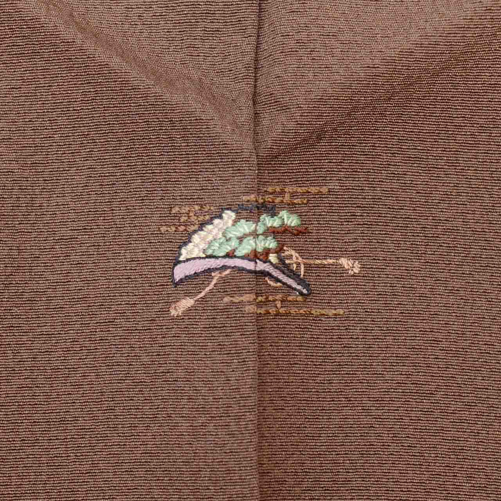 [Used] Recycled Kimono, Plain Color, Size L (Slightly Plus Size L), Excellent Condition, Length 164.5cm (64.8in), Sleeve Length 68.0cm (26.8in), Lined, Ready-made, Single Family Crest, Crepe Silk, Brown, Pure Silk, Reused uu2438b 