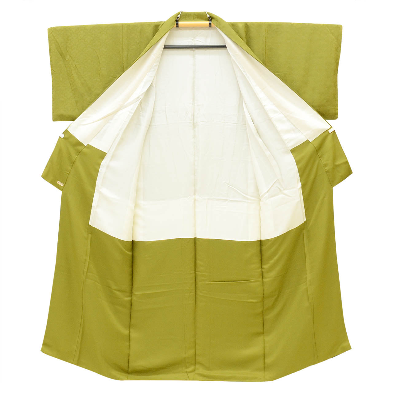 [Used] Recycled Kimono, Plain Color, Silk, Size S, Excellent Condition, Length 154.0cm (60.6in), Sleeve Length 61.2cm (24.1in), Lined, Ready-made, Unused, Single Family Crest, Green, Seigaiha Pattern, Reuse uu2439b 