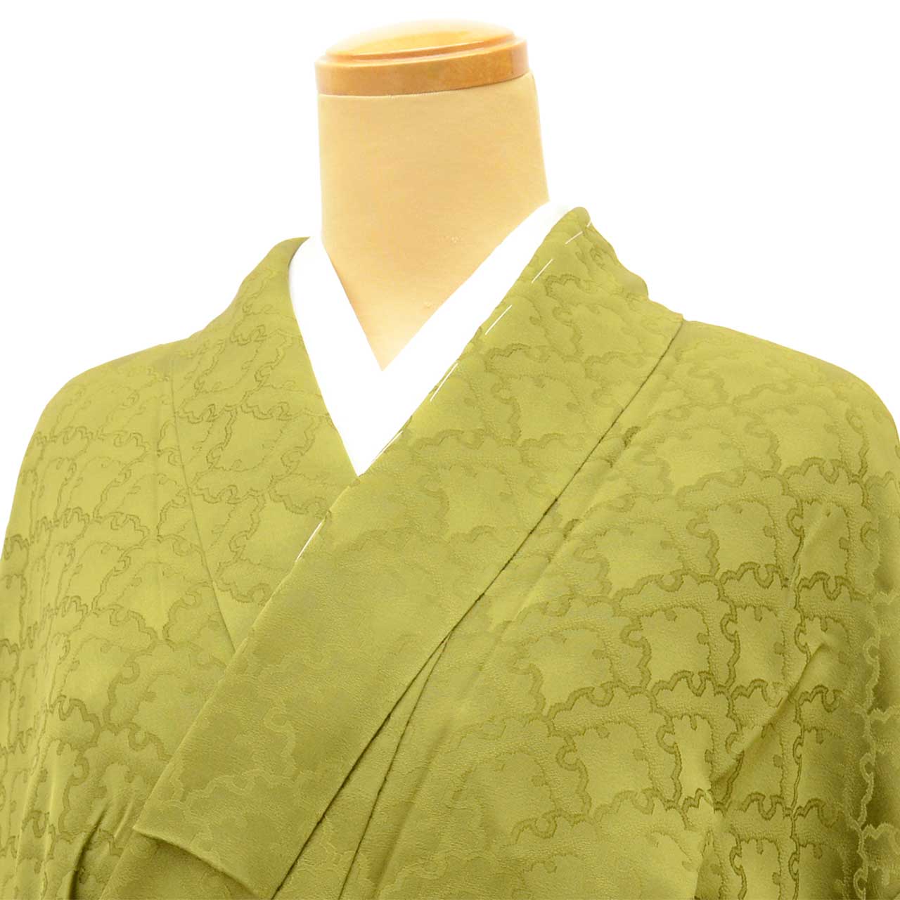 [Used] Recycled Kimono, Plain Color, Silk, Size S, Excellent Condition, Length 154.0cm (60.6in), Sleeve Length 61.2cm (24.1in), Lined, Ready-made, Unused, Single Family Crest, Green, Seigaiha Pattern, Reuse uu2439b 