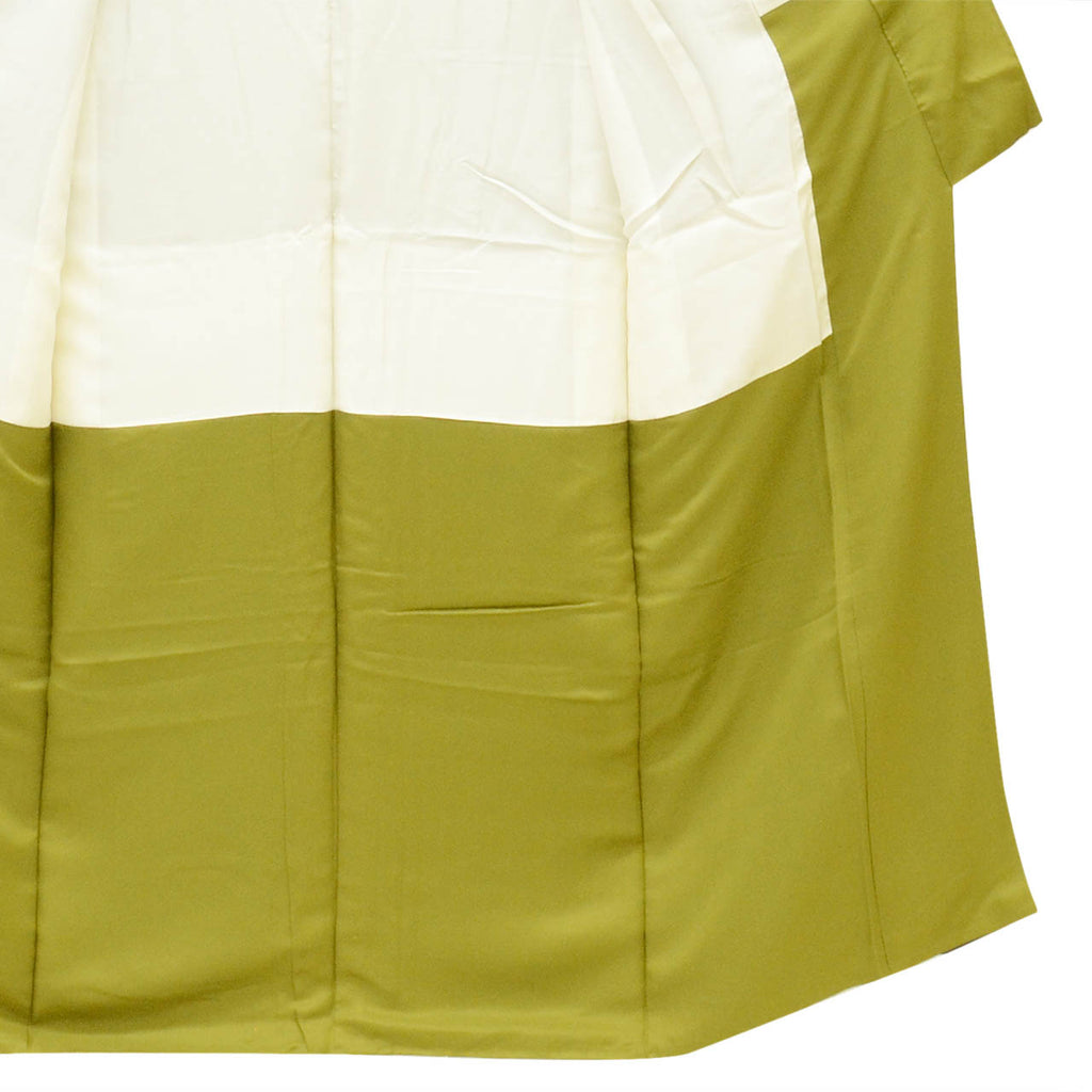 [Used] Recycled Kimono, Plain Color, Silk, Size S, Excellent Condition, Length 154.0cm (60.6in), Sleeve Length 61.2cm (24.1in), Lined, Ready-made, Unused, Single Family Crest, Green, Seigaiha Pattern, Reuse uu2439b 