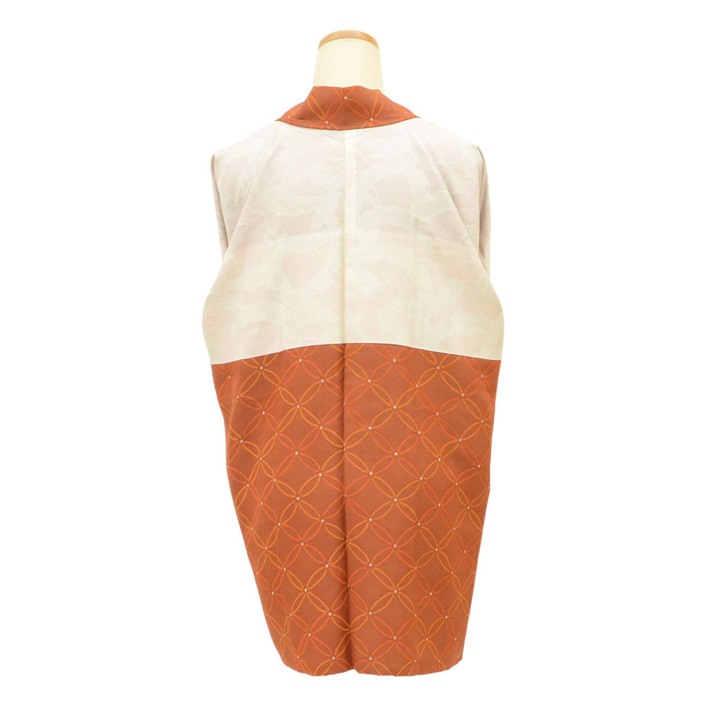 [Used] Haori (kimono jacket), recycled kimono, pure silk, brown, Shippo pattern, length 79.0cm (31.1in), sleeve length 64.0cm (25.2in), SILK, reuse uu2457b 