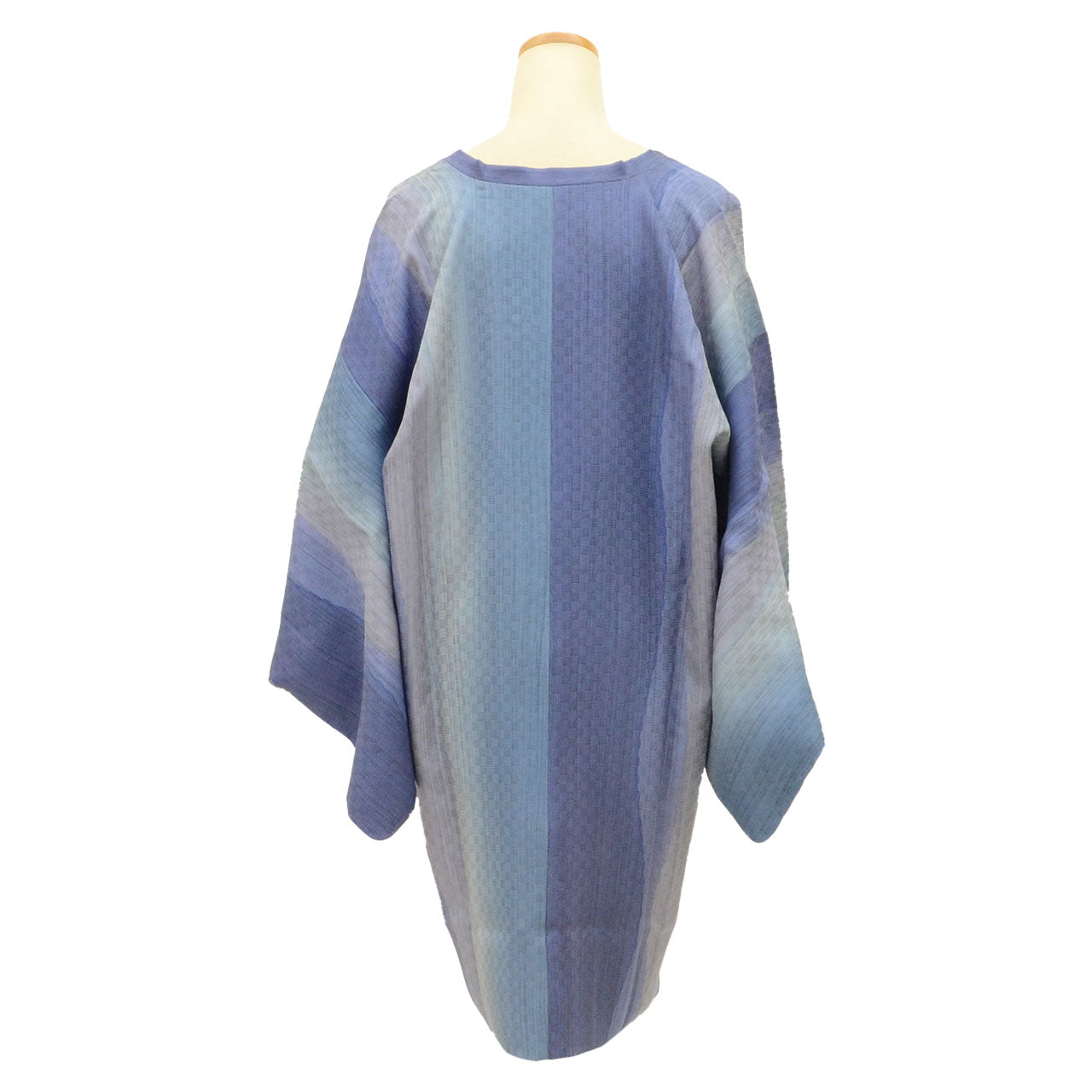 Vintage Japanese Kimono | Michiyuki Coat | Blue Silk | Bokashi Gradient | Tango Chirimen | Anzen Guard | Unused | Sustainable | uu2475b