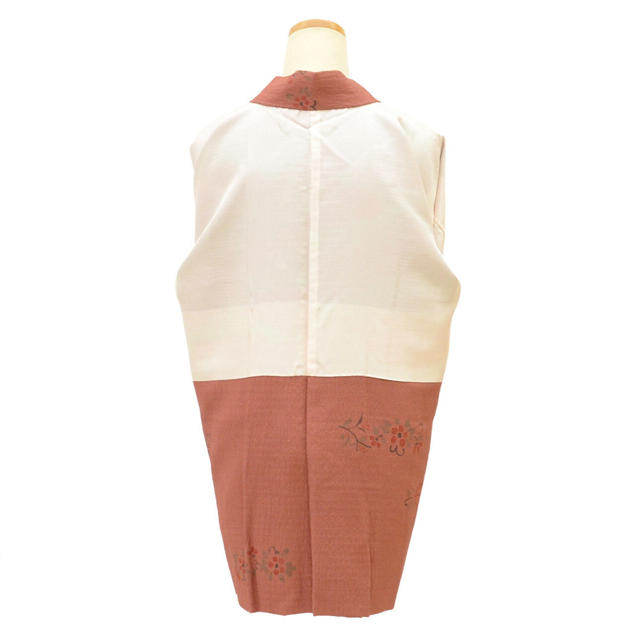 [Used] Haori (kimono jacket), recycled kimono, pure silk, excellent condition, length 79.0cm (31.1in), sleeve length 63.3cm (24.9in), brown, floral pattern, SILK, reused, uu2489b 
