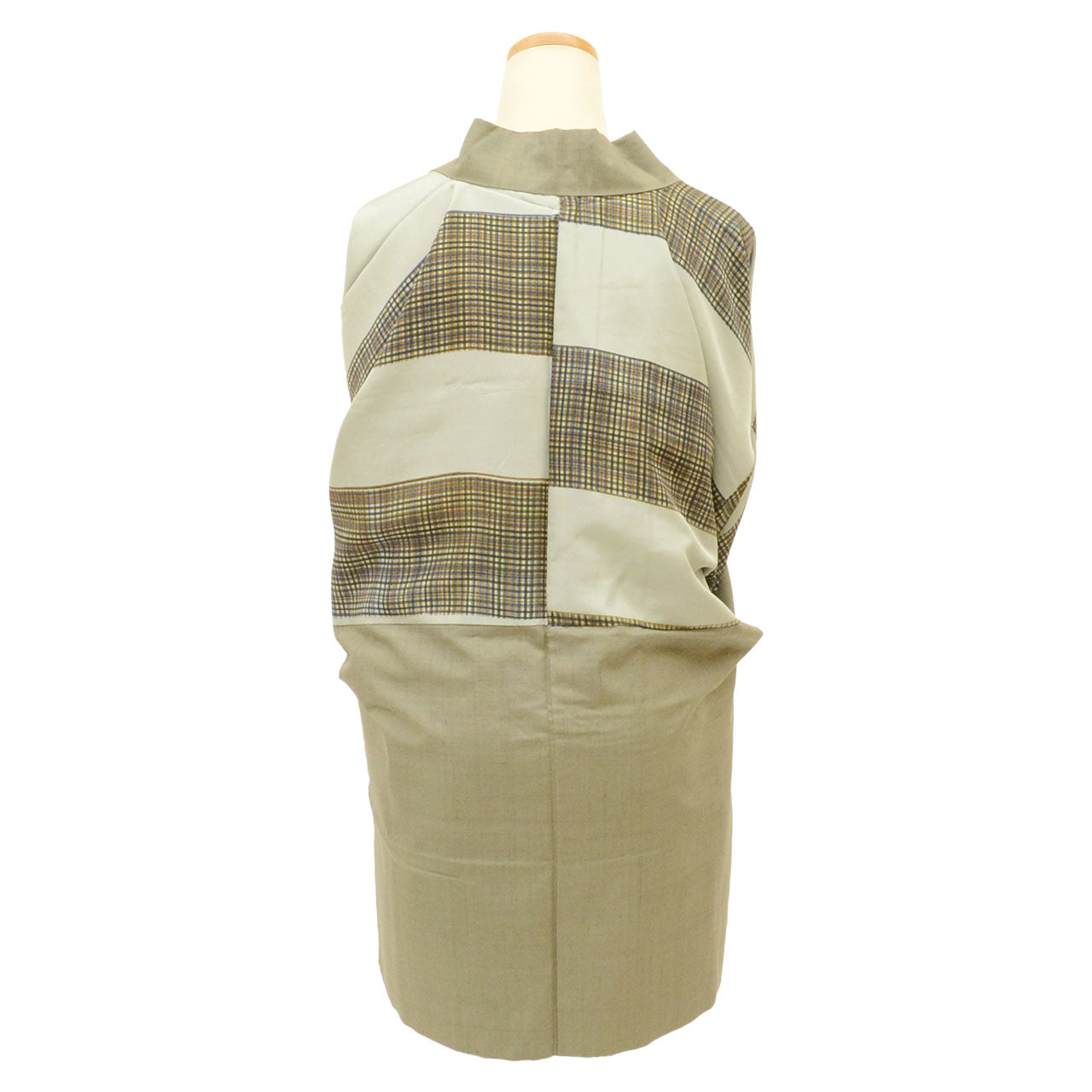 [Used] Recycled Men's Haori Jacket, Long Haori, Pure Silk, Excellent Condition, Unused, Tsumugi Silk, Length 85.0cm (33.5in), Sleeve Length 71.0cm (28.0in), Green, Plain, Long Length, with Haori Cord, SILK, Reuse, uu2512b 