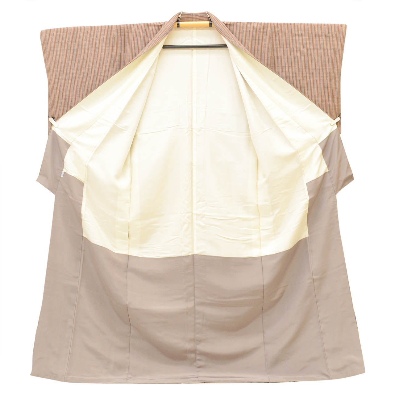 [Used] Recycled Kimono, Komon style, Pure Silk, Size L, Good Condition, Length 165.0cm (65.0in), Sleeve Length 65.0cm (25.6in), Lined, Ready-made, Brown Stripe, SILK, Reuse uu2527b 