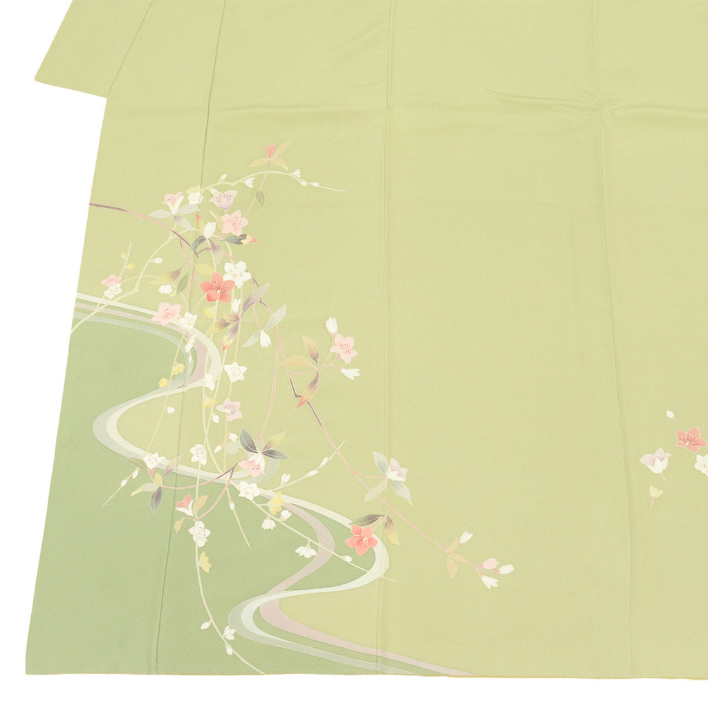 [Used] Recycled Kimono, Visiting Kimono, Pure Silk, Size M, Excellent Condition, Length 157.2cm (61.9in), Sleeve Length 65.5cm (25.8in), Lined, Ready-made, Yuzen Dyeing, Green, Floral and Flowing Water Pattern, Silk, Reuse uu2528b 