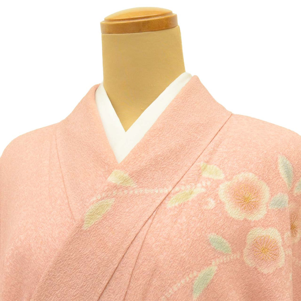 [Used] Recycled Kimono, Visiting Kimono, Pure Silk, Size L, Excellent Condition, Length 161.5cm, Textured Weave, Sleeve Length 67cm, Lined, Ready-made, One Family Crest, Signed by Artist, Gold Leaf, Pink, Floral and Fan Design, Silk, Reused uu2530b 