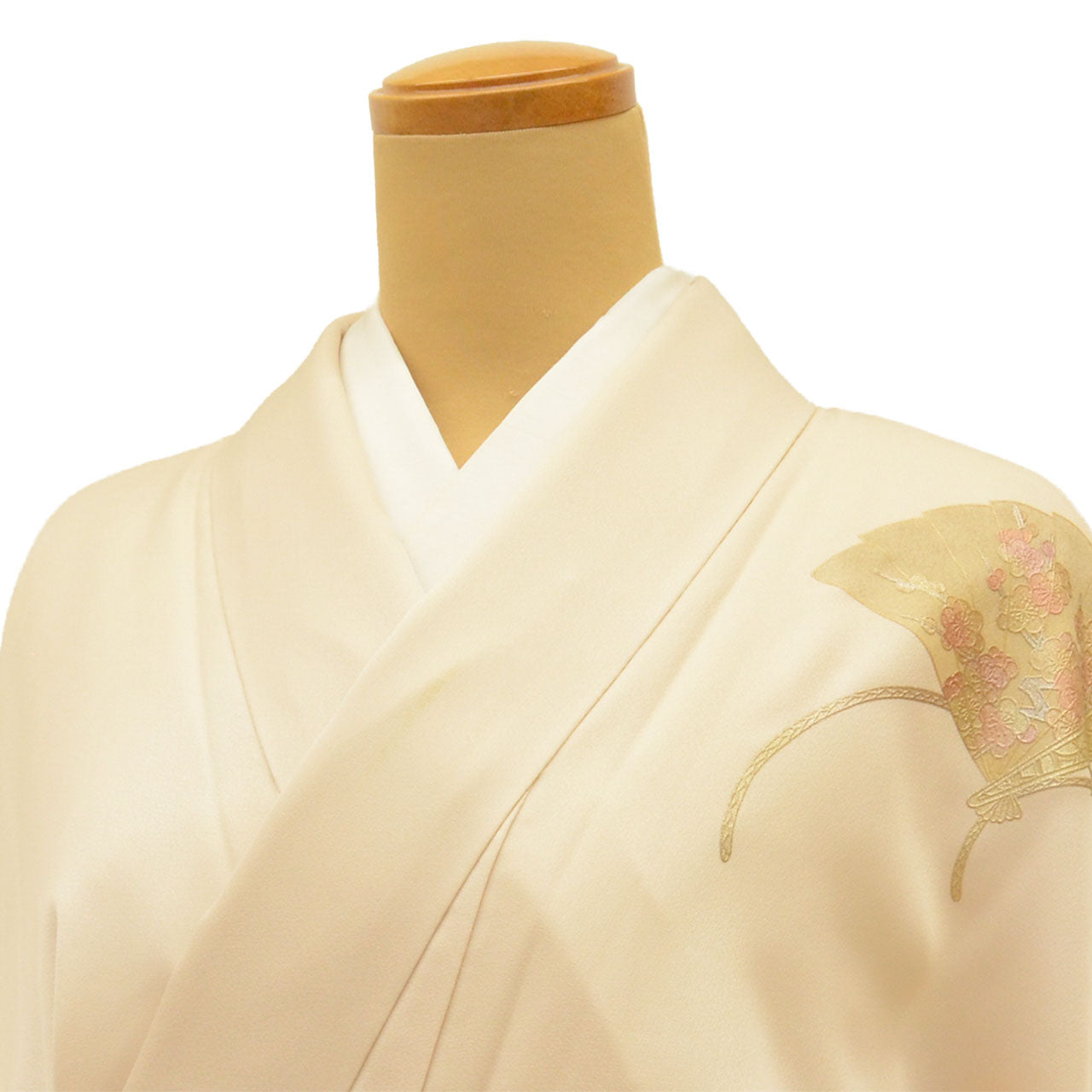[Used] Recycled Kimono, Visiting Kimono, Pure Silk, Size L (Slightly Plus Size L), Excellent Condition, Length 161.8cm (63.7in), Made by Yamato, Sleeve Length 65.2cm (25.7in), Lined, Ready-made, Gold Embellishments, White, Fan Design, SILK, Reuse, uu2535b 