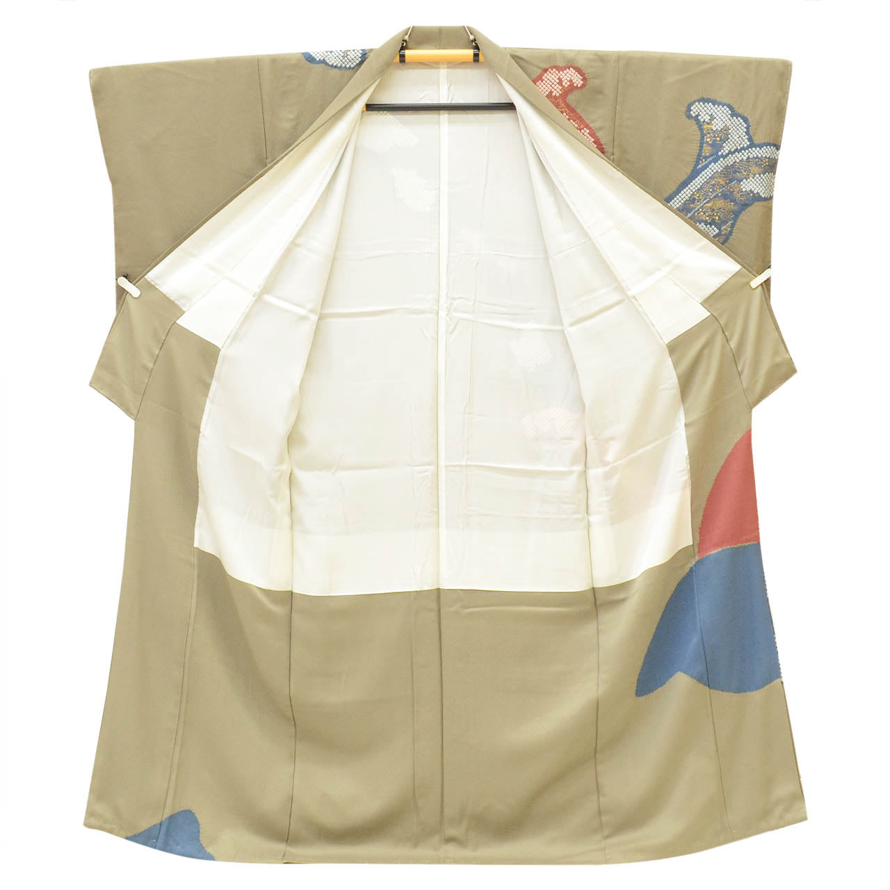 [Used] Recycled Kimono, Visiting Kimono, Pure Silk, Size M (Slightly Plus Size L), Excellent Condition, Length 158.5cm, Sleeve Length 66cm, Lined, Ready-made, Unused, Shibori (tie-dye), Gray, Kanoko (fawn spot) pattern, Small Flowers, Silk, Reuse, uu2536b 