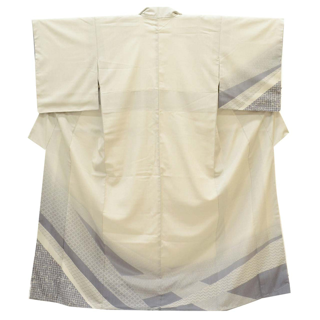 Vintage Japanese Kimono | Shiozawa Tsumugi | Gray Silk | Houmongi-style | Pearl-tone | Unused | Size M-L | Sustainable | uu2555b