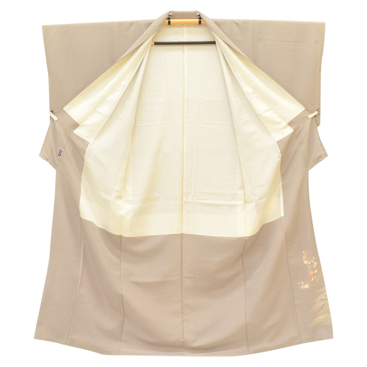 [Used] Colored Tomesode Kimono, Recycled Kimono, Pure Silk, Size M, Excellent Condition, Length 158.2cm, Sleeve Length 64cm, Lined, Ready-made, One Family Crest, Gold Embroidery, Gold Leaf, Purple, Pine and Plum Blossom, Silk, Reuse uu2556b 