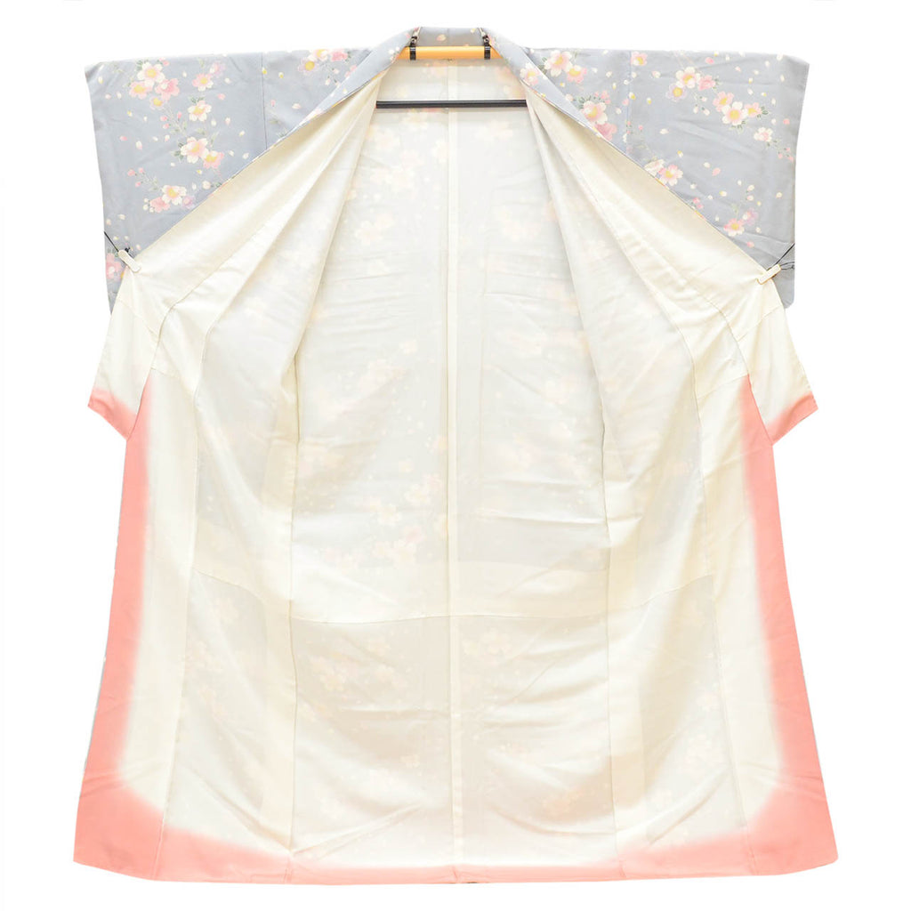[Used] Recycled Kimono, Komon style, Pure Silk, Size L (Slightly Plus Size L), Excellent Condition, Length 165.5cm (65.2in), Sleeve Length 67.5cm (26.6in), Lined, Ready-made, Gray with Cherry Blossom Pattern, Silk, Reused, uu2558b 