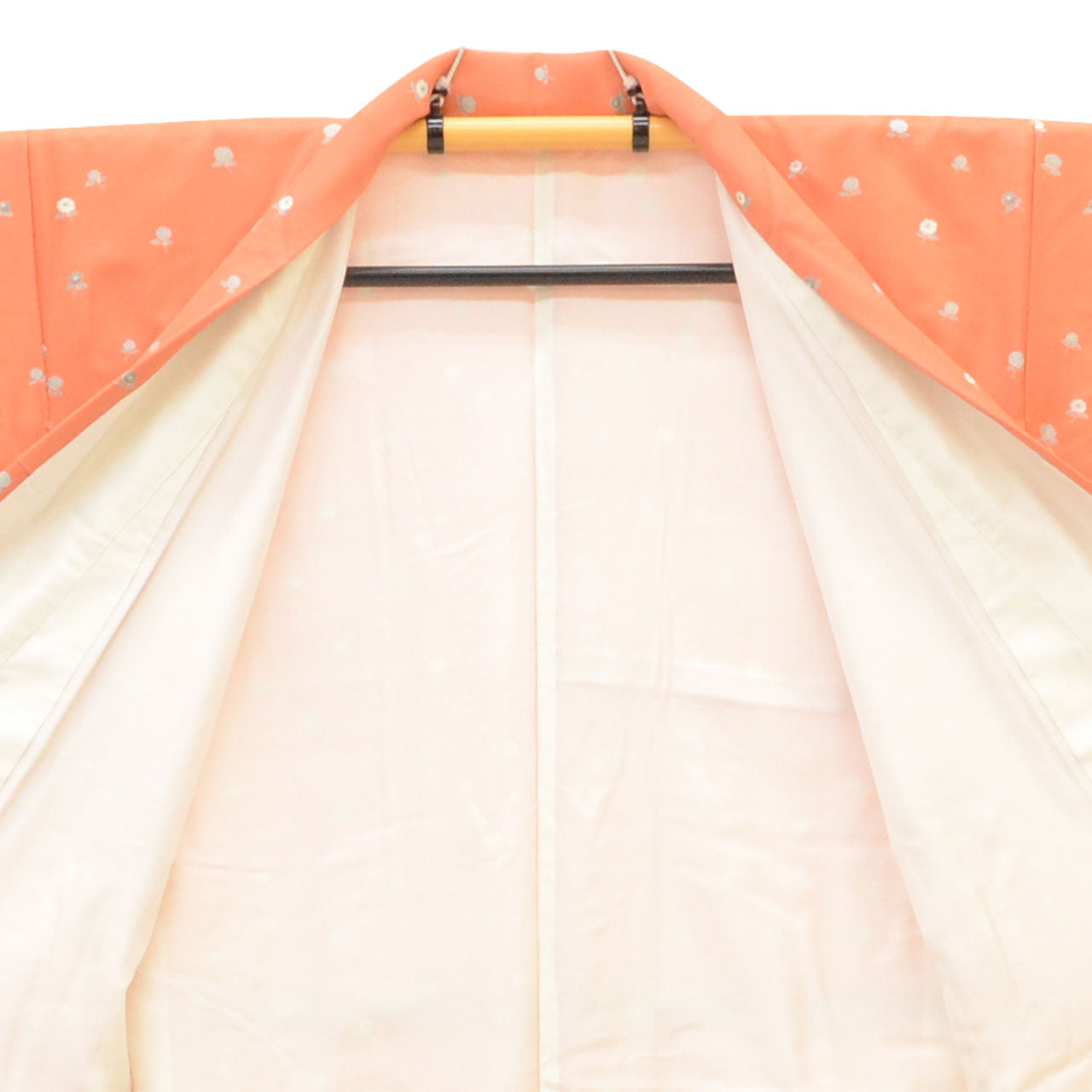 Vintage Japanese Kimono | Tsukesage | Orange Silk | Camellia Pattern | Kyo-Komon Artisan Iseki Kazuo | Size L | Sustainable | uu2579b