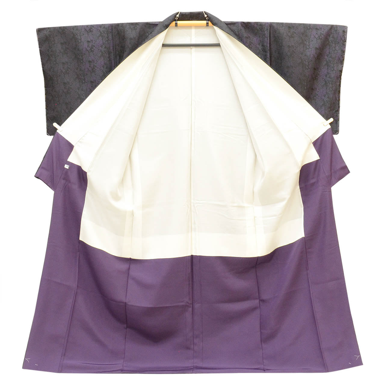 Vintage Japanese Kimono | Omeshi Kimono | Black Silk | Grape Pattern | Pearl-tone | Unused | Tall Size LL | Sustainable | uu2588b