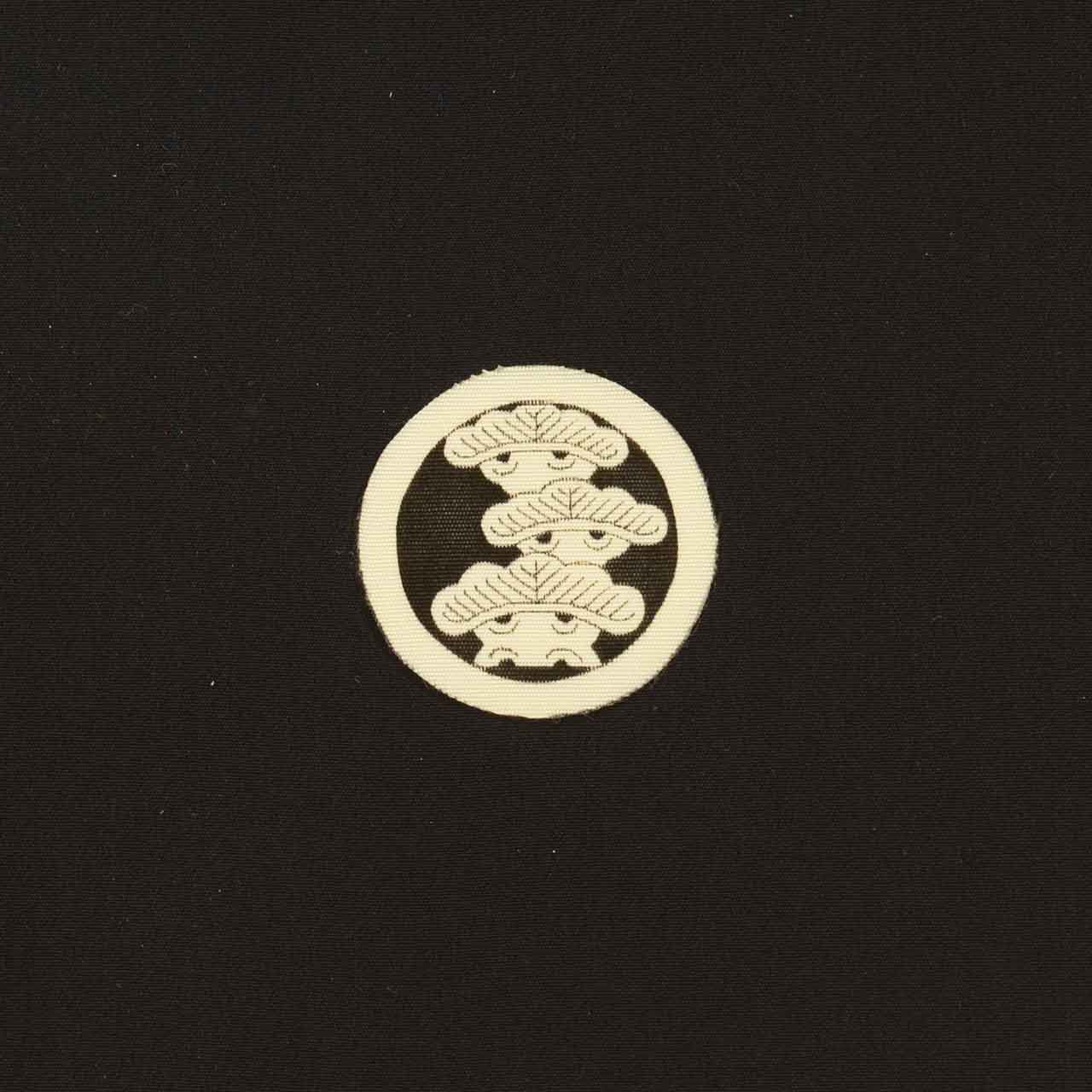 [Used] Recycled Kimono for Baby Boys' First Shrine Visit (Omiyamairi) - One-piece, Ready-made, Sleeve Length 48cm, Body Length 97cm, White, Helmet Pattern, Includes Undergarment, Family Crest, Silver Embellishment, Baby's First Kimono uu2617b 