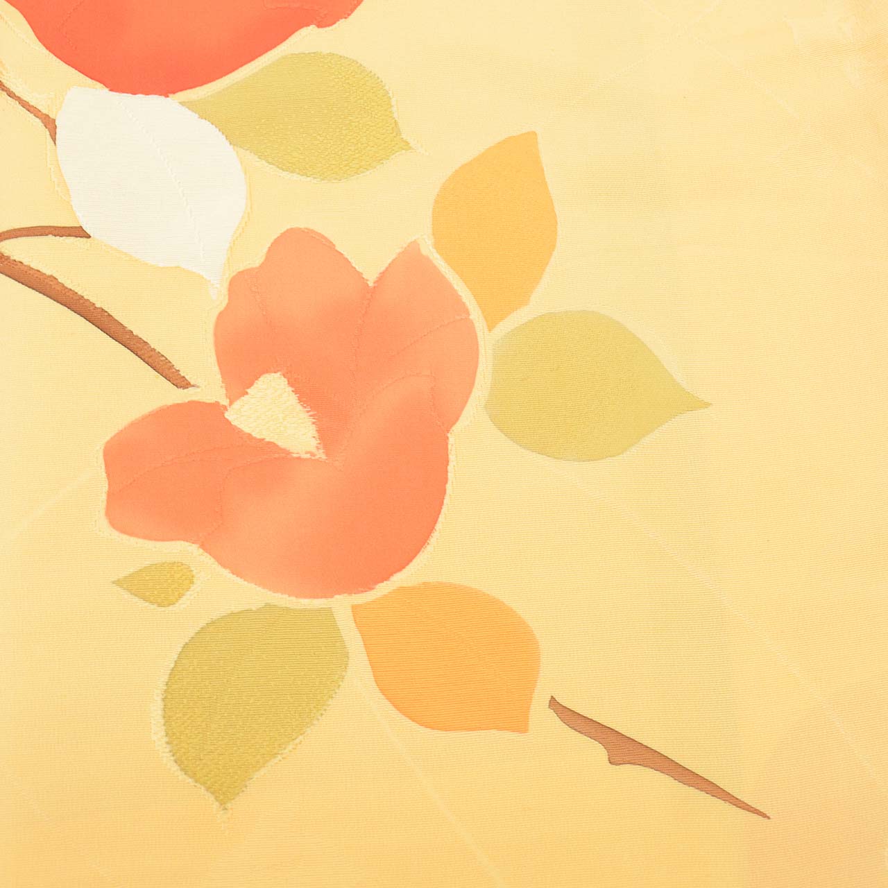 [Used] Recycled Kimono, Komon style, Pure Silk, Size L, Good Condition, Length 162.5cm (64.0in), Sleeve Length 63.3cm (24.9in), Lined, Ready-made, Orange Camellia, Silk, Reuse uu2620b 