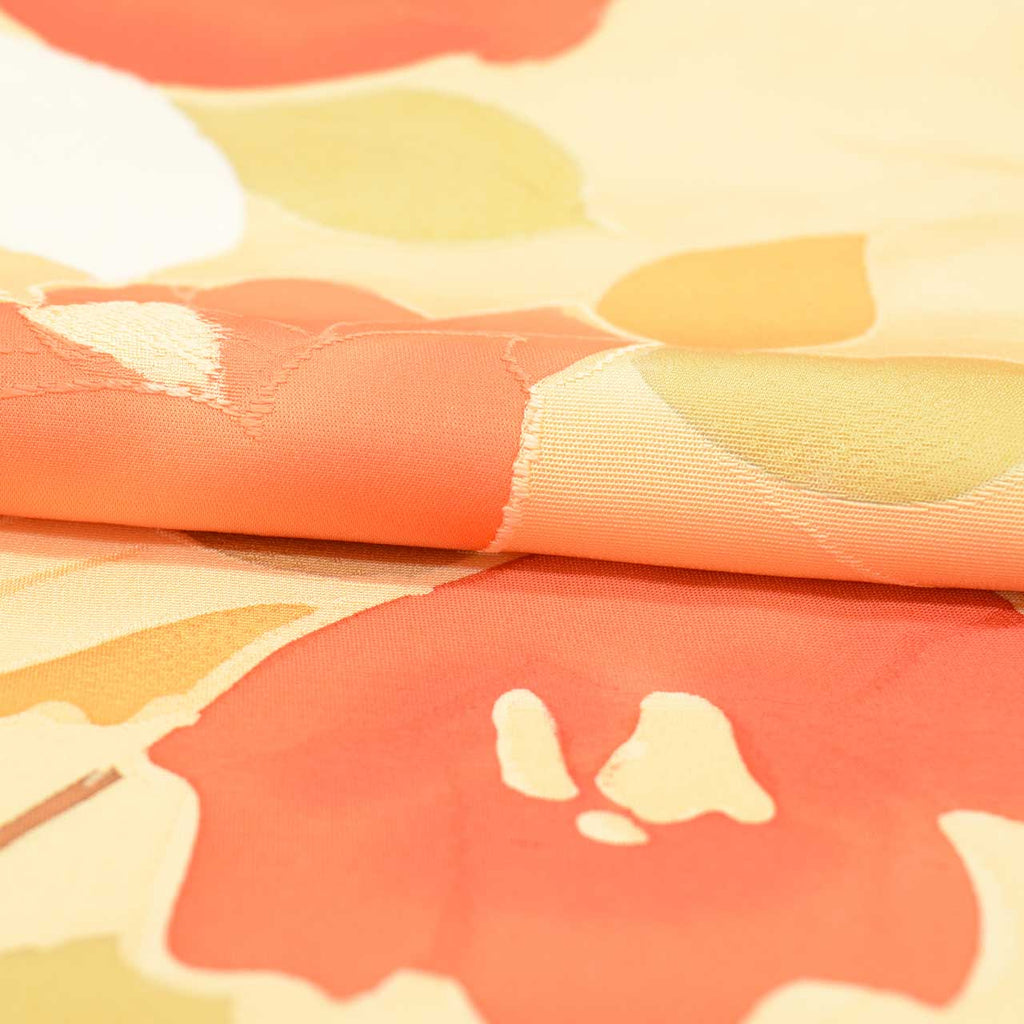 [Used] Recycled Kimono, Komon style, Pure Silk, Size L, Good Condition, Length 162.5cm (64.0in), Sleeve Length 63.3cm (24.9in), Lined, Ready-made, Orange Camellia, Silk, Reuse uu2620b 