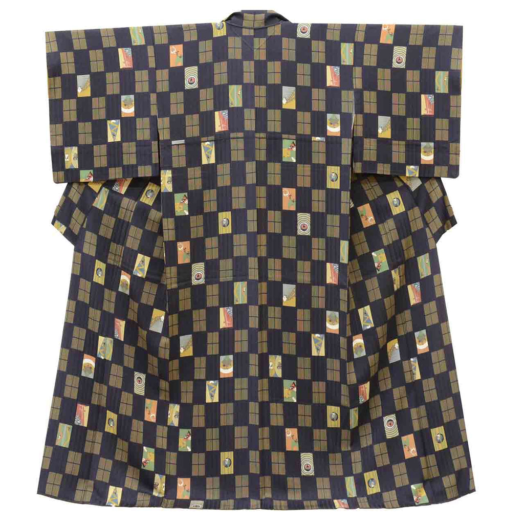 [Used] Recycled Kimono, Komon style, Pure Silk, Size L (Slightly Plus Size L), Excellent Condition, Length 161.5cm (63.6in), Pearl Tone treated, Sleeve Length 67.0cm (26.4in), Lined, Ready-made, Navy Blue, Reused uu2680b 