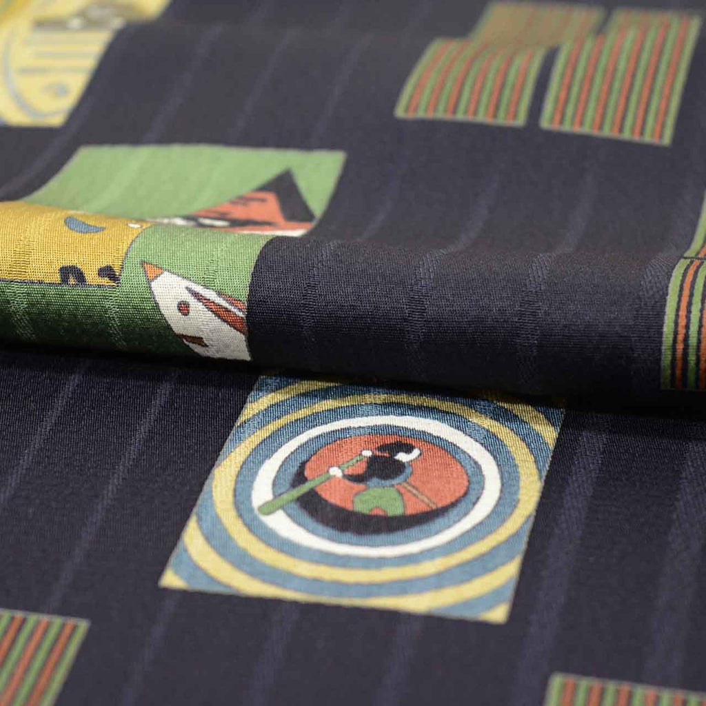 [Used] Recycled Kimono, Komon style, Pure Silk, Size L (Slightly Plus Size L), Excellent Condition, Length 161.5cm (63.6in), Pearl Tone treated, Sleeve Length 67.0cm (26.4in), Lined, Ready-made, Navy Blue, Reused uu2680b 