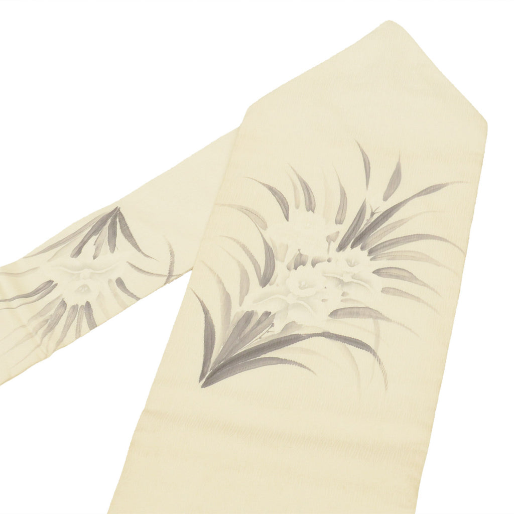 Vintage Japanese Obi | Nagoya Obi | White Silk | Floral Pattern | Casual Semi-formal | Sustainable | uu2692b