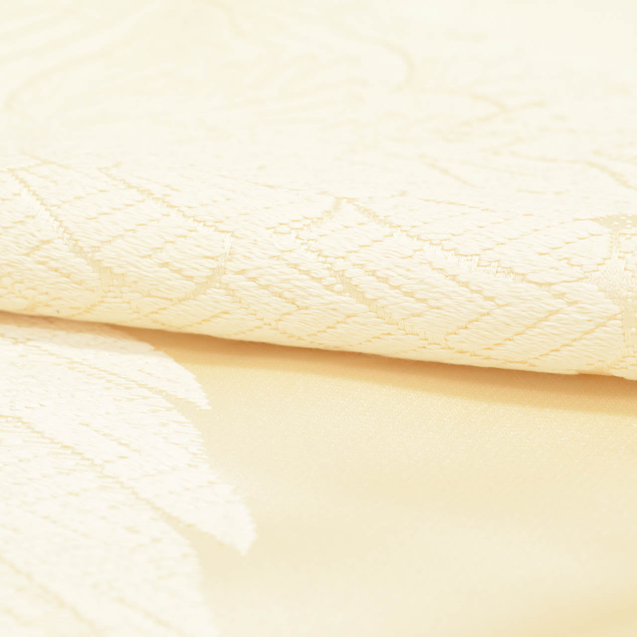 Vintage Japanese Kimono | Shiromuku | Cream Silk | Crane Flower Diamond | Kara-ori | Wedding | Sustainable | uu2701b