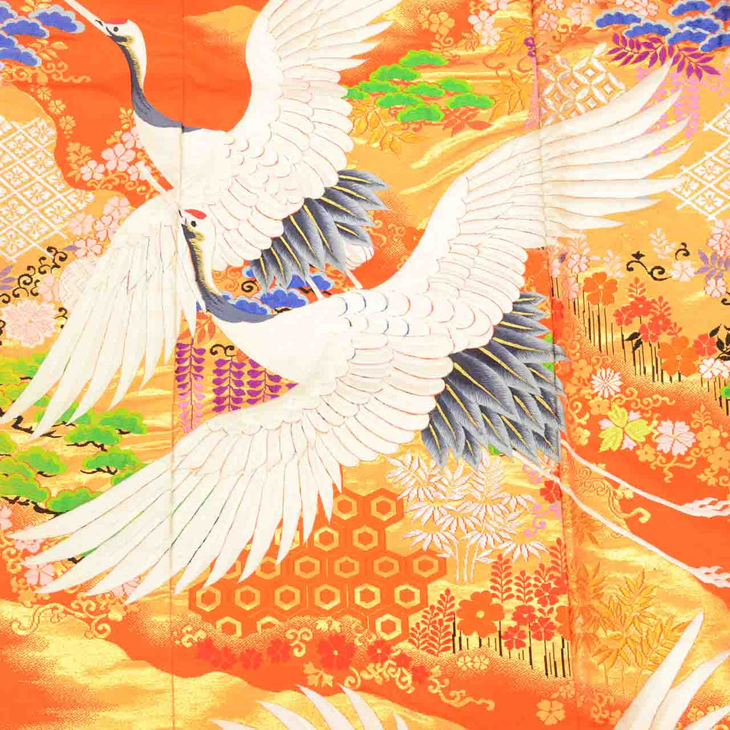 [Used] Recycled Kimono, Irouchikake (Wedding Kimono), Pure Silk, Sleeve Length 65.5cm (25.8in), Body Length 187.0cm (73.6in), Size M, Orange, Crane Pattern, Embroidery, Tang Weave, Gold Thread, Foil Finish uu2707b 