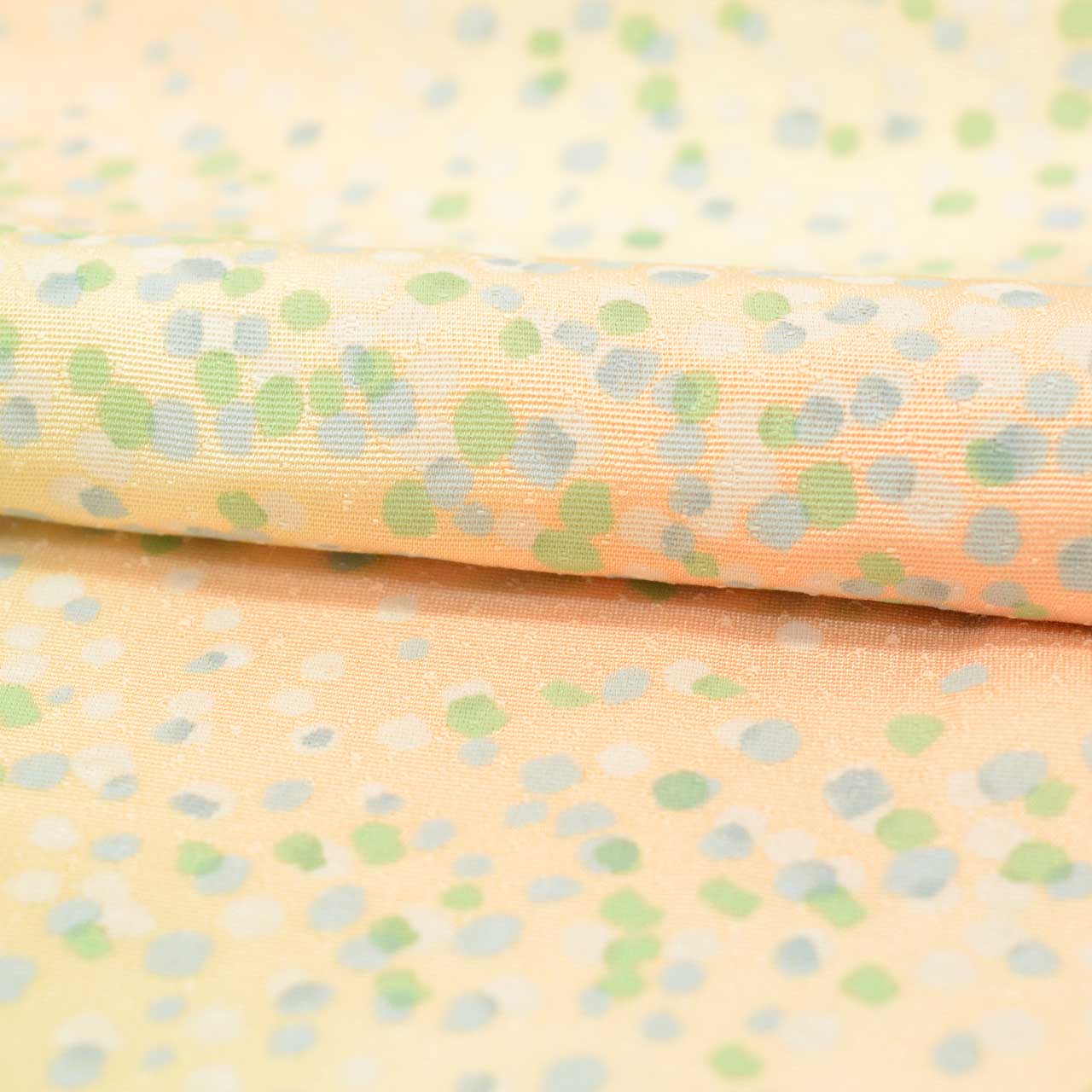 [Used] Recycled Kimono, Komon (small pattern), Pure Silk, Size S, Good Condition, Length 153.5cm (60.4in), Sleeve Length 63.0cm (24.8in), Lined, Ready-made, Unused, Orange, Gradation, Arare (hailstone pattern), Silk, Reuse, uu2719b 