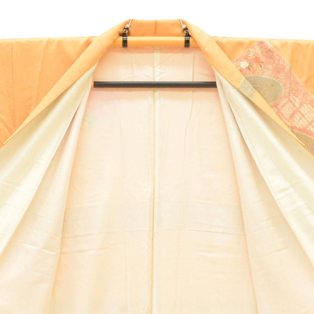 [Used] Recycled Kimono, Visiting Kimono, Pure Silk, Size M, Excellent Condition, Length 160.8cm, Sleeve Length 63.5cm, Lined, Ready-made, Gold Embroidery, Shibori Dyeing, Gold Leaf, Orange Flowers, Pine Trees, Swatow Embroidery, Silk, Reuse uu2732b 