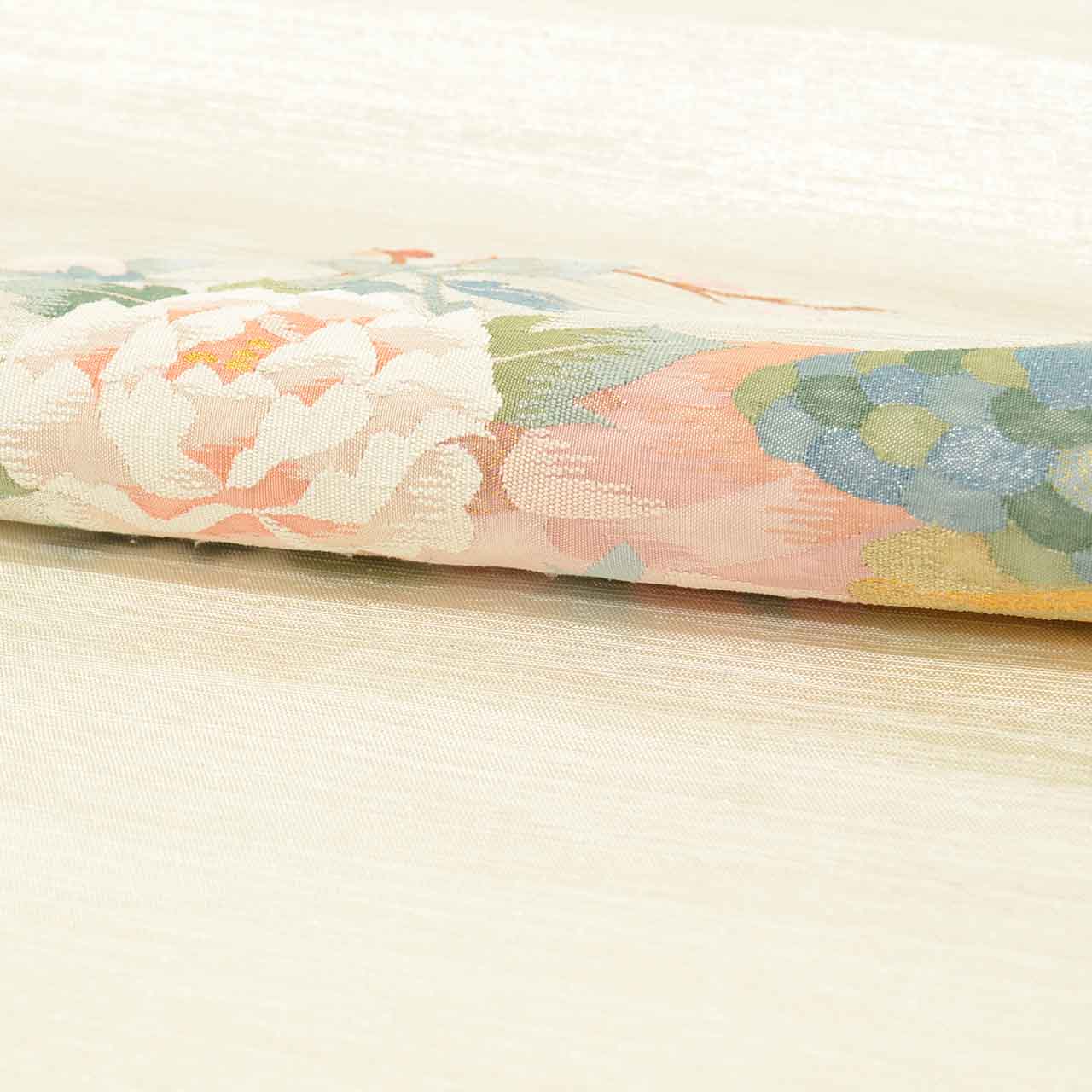 Vintage Japanese Obi | Fukuro Obi | Silver Silk | Peacock Pattern | Mei-Tsuzure Hikihaku | Semi-formal | Sustainable | uu2749b