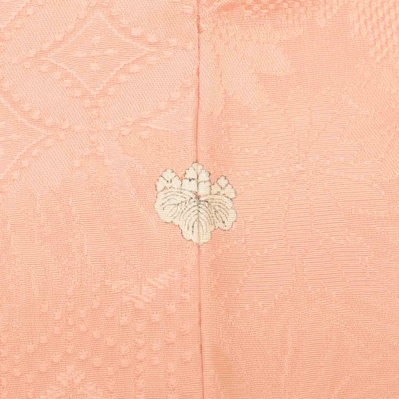 [Used] Recycled Kimono, Plain Color, Silk, Size M (Slightly Plus Size L), Excellent Condition, Length 159.3cm (62.7in), Sleeve Length 66.2cm (26.1in), Lined, Ready-made, Unused, Single Family Crest, Pink, Shippo Flower Pattern, Reuse uu2759b 