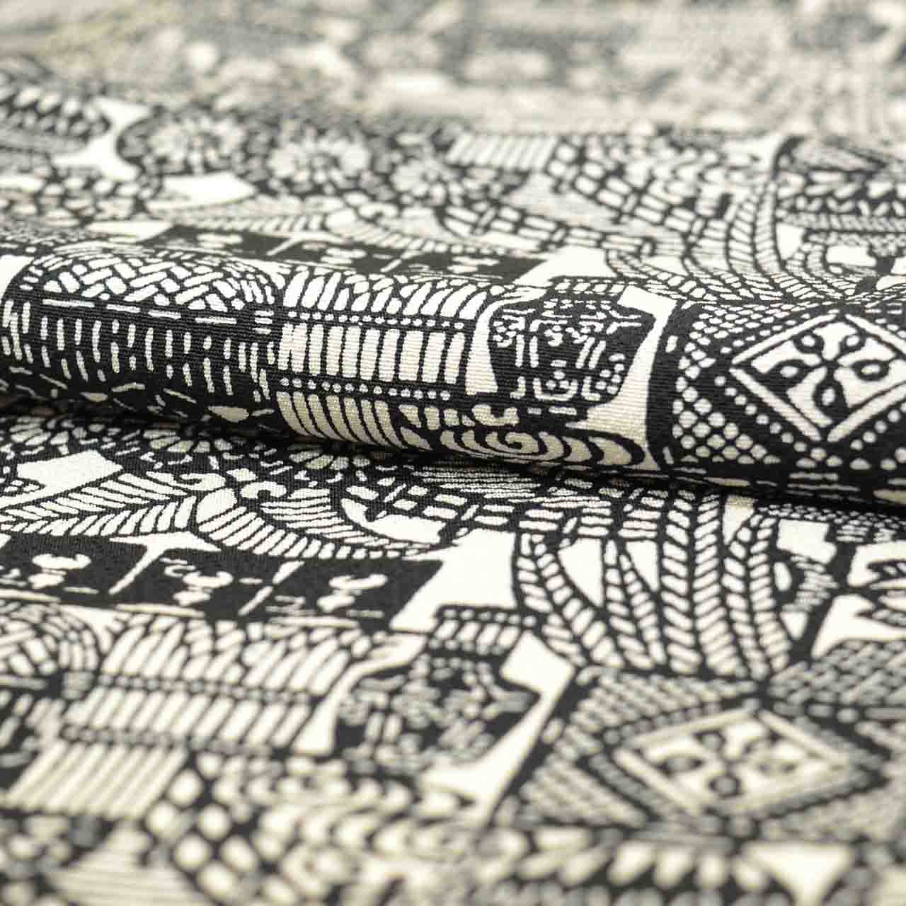 [Used] Recycled Kimono, Komon style, Pure Silk, Size S, Excellent Condition, Length 154.0cm (60.6in), Stencil Dyeing, Sleeve Length 65.0cm (25.6in), Lined, Ready-made, White, Material: Silk, Reuse, uu2768b 