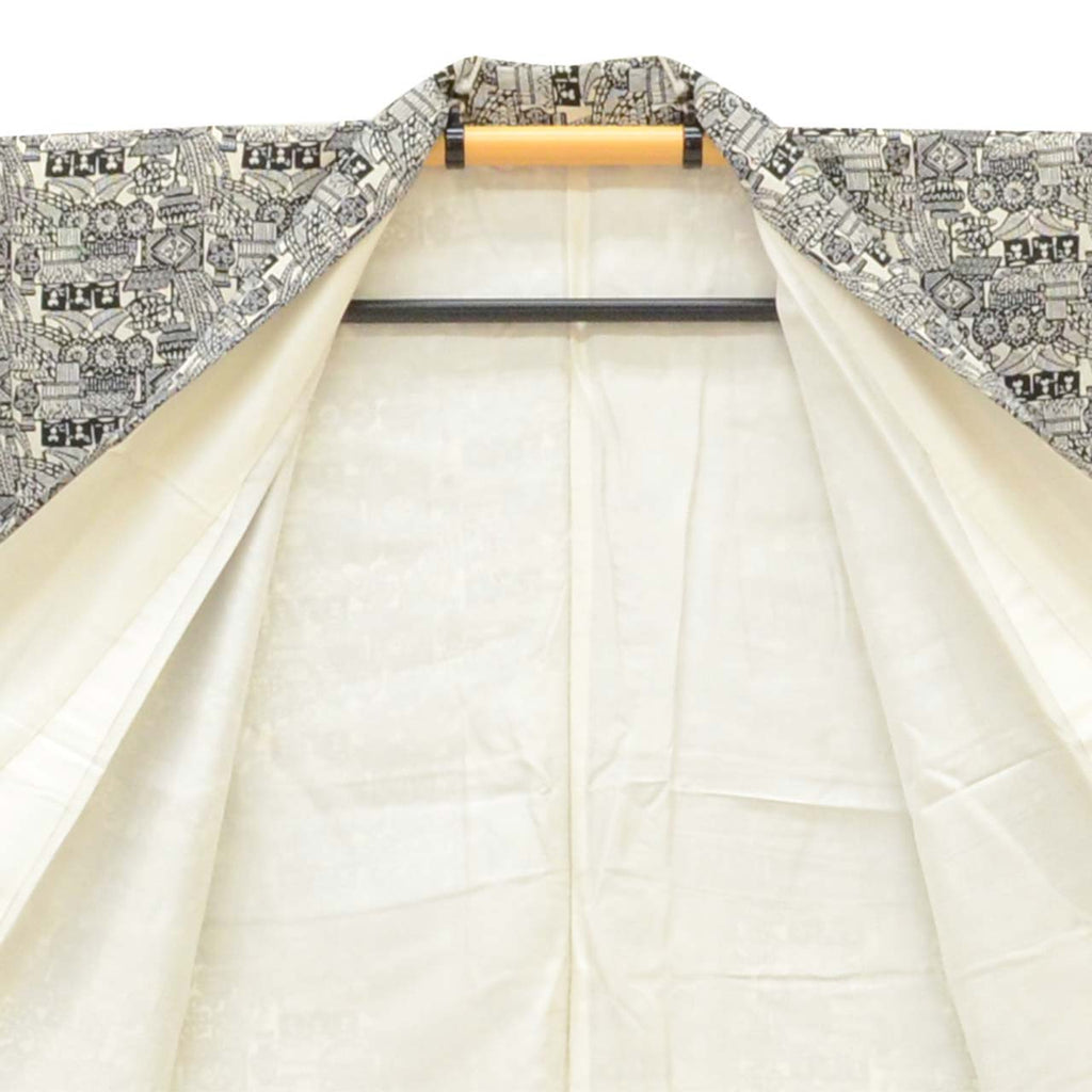 [Used] Recycled Kimono, Komon style, Pure Silk, Size S, Excellent Condition, Length 154.0cm (60.6in), Stencil Dyeing, Sleeve Length 65.0cm (25.6in), Lined, Ready-made, White, Material: Silk, Reuse, uu2768b 