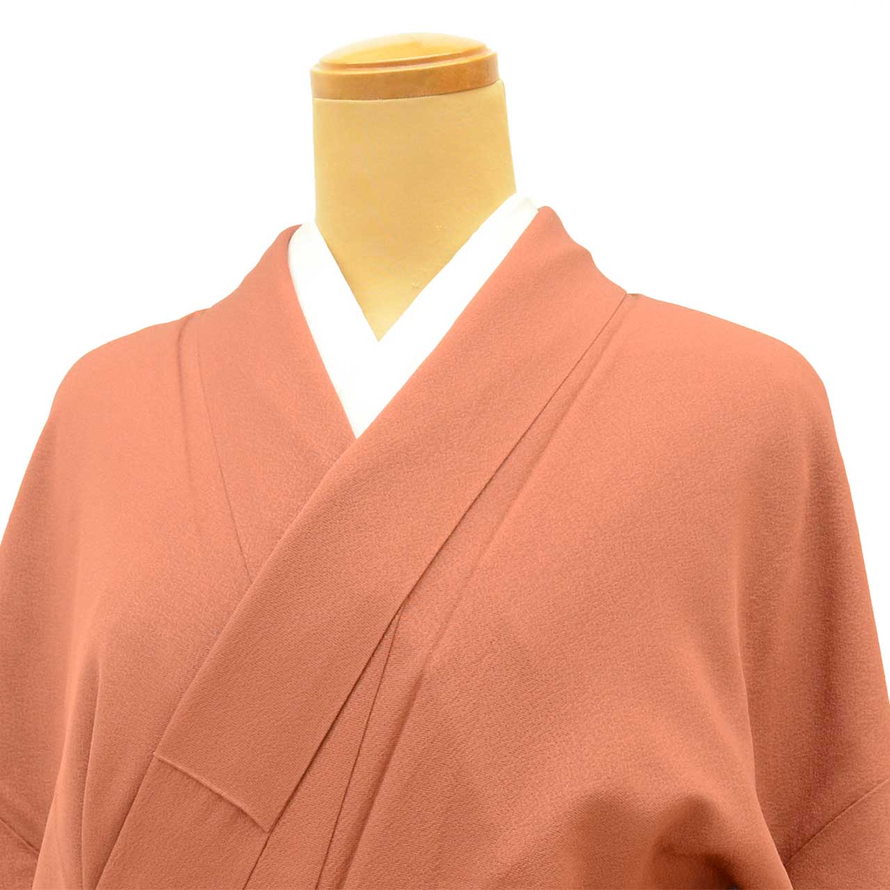 [Used] Recycled Kimono, Solid Color, Pure Silk, Size M (Slightly Plus Size L), Good Condition, Length 160.0cm (63.0in), Umebi Guard Processed, Sleeve Length 68.0cm (26.8in), Lined, Ready-made, Brown, Silk, Reuse uu2773b 