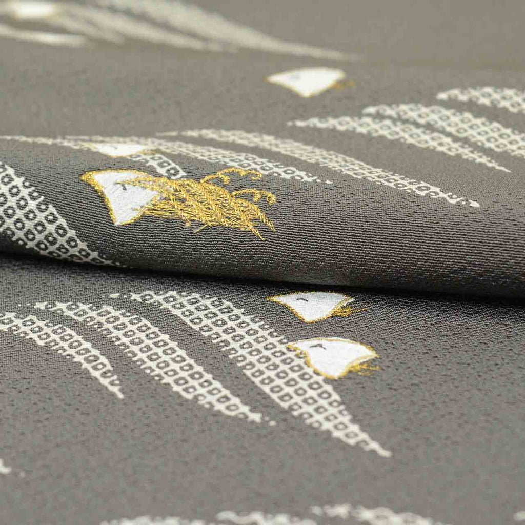 Vintage Japanese Kimono | Tsukesage | Gray Silk | Plover Wave | Gold Thread | Umemi Guard | Size L | Sustainable | uu2776b