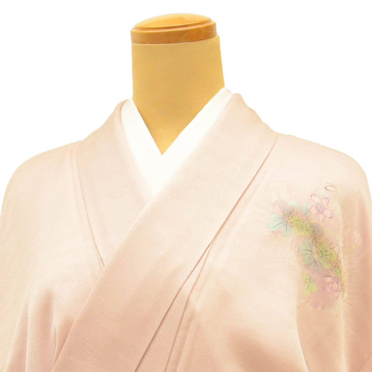 [Used] Recycled Kimono, Visiting Kimono, Pure Silk, Size L, Excellent Condition, Length 164.0cm (64.6in), Sleeve Length 64.2cm (25.3in), Lined, Ready-made, Pink with Floral and Silver Accents, Silk, Reused uu2779b 