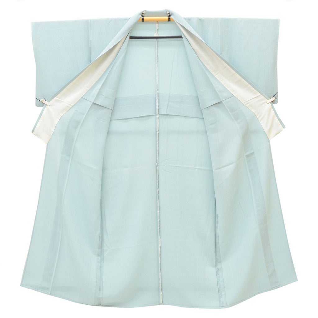 [Used] Recycled Kimono, Plain Color, Silk, Size S (or Larger Size), Excellent Condition, Length 154.0cm (60.6in), Sleeve Length 64.5cm (25.4in), Unlined, Ready-made, One Family Crest, Crepe Fabric, Blue, Silk, Reused uu2799b 