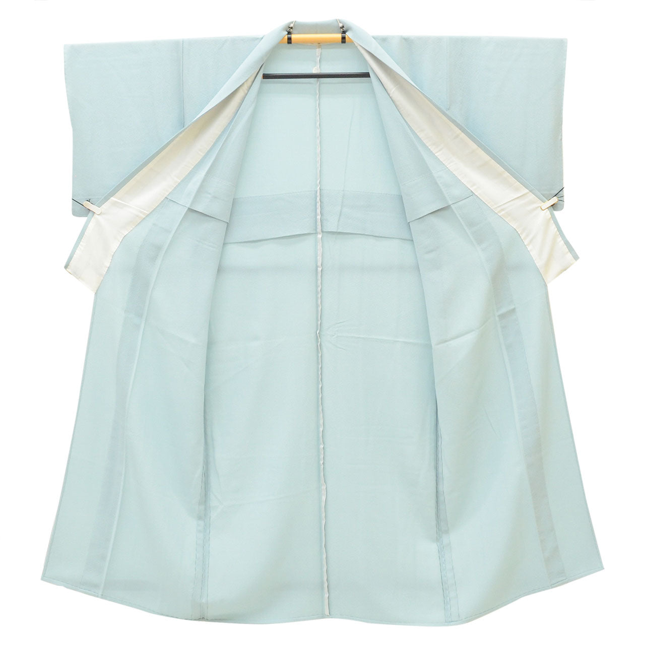 [Used] Recycled Kimono, Plain Color, Silk, Size S (or Larger Size), Excellent Condition, Length 154.0cm (60.6in), Sleeve Length 64.5cm (25.4in), Unlined, Ready-made, One Family Crest, Crepe Fabric, Blue, Silk, Reused uu2799b 