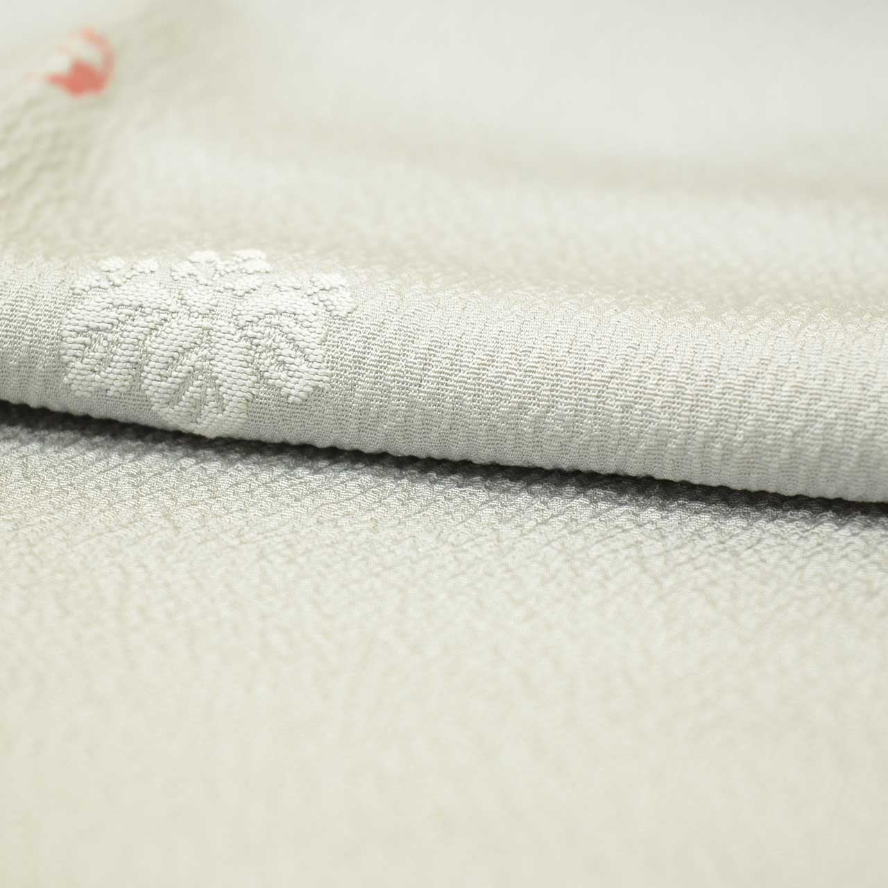 [Used] Recycled Kimono, Komon style, Pure Silk, Size L (Slightly Plus Size L), Excellent Condition, Length 161.9cm (63.7in), Sleeve Length 66.5cm (26.2in), Lined, Ready-made, Unused, Excellent Condition, Gray, Paulownia Wood, Reused, uu2802b 