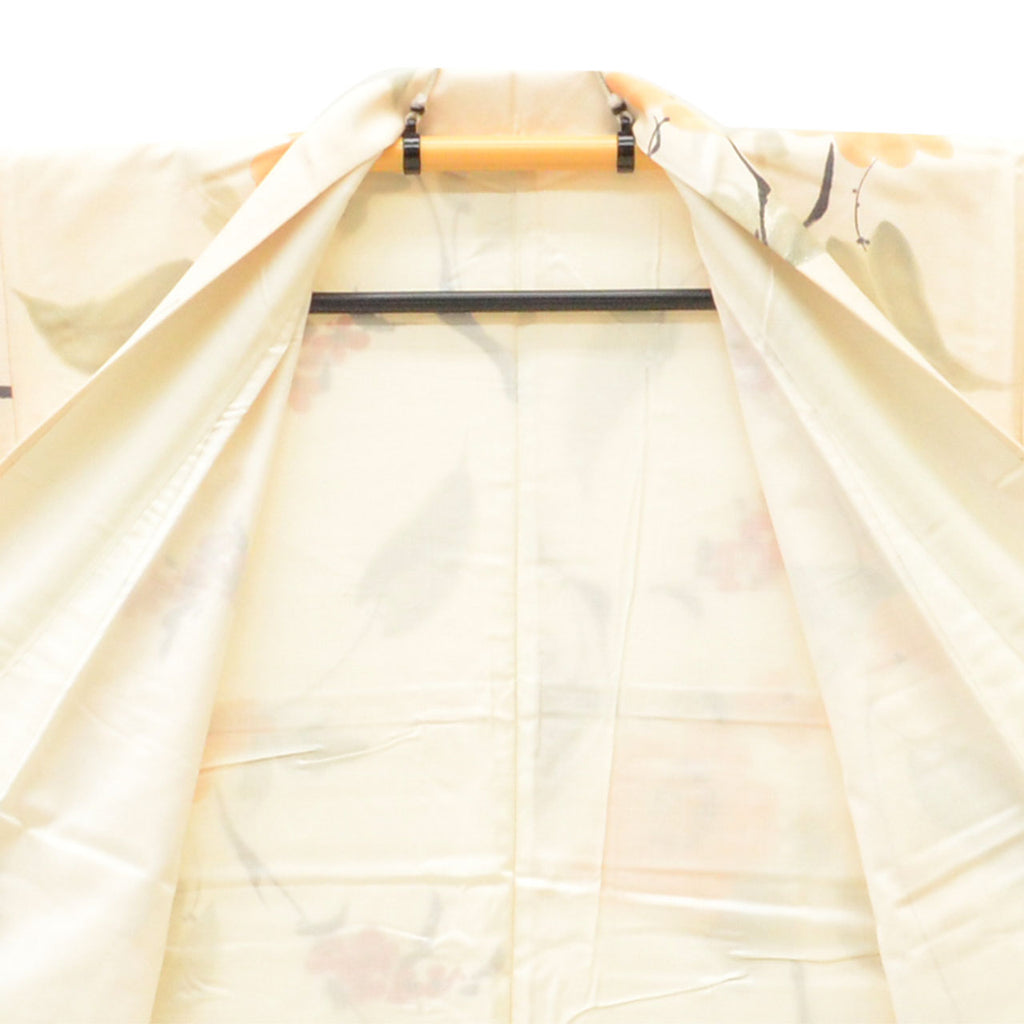 [Used] Recycled Kimono, Komon Kimono, Pure Silk, Size L (Slightly Plus Size L), Good Condition, Length 161.6cm (63.6in), Sleeve Length 65.6cm (25.8in), Lined, Ready-made, Unused, Beige, Floral Pattern, Silk, Reuse, uu2814b 