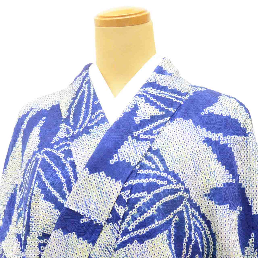 [Used] Recycled Kimono, Komon style, Pure Silk, Size L (Slightly Plus Size L), Excellent Condition, Length 161.5cm (63.6in), Sleeve Length 66.3cm (26.1in), Lined, Ready-made, Fully Shibori Dyed, Navy Blue with Bamboo Pattern, Silk, Reused, uu2815b 