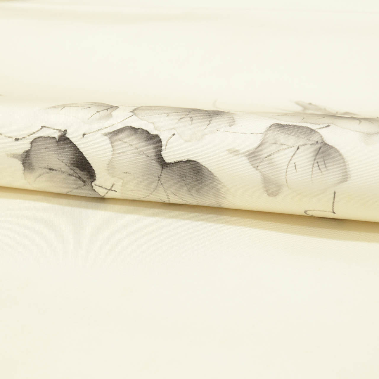 Vintage Japanese Obi | Nagoya Obi | White Silk | Ivy Pattern | Artist Signed | Unused | Sustainable | Sustainable | uu2825b