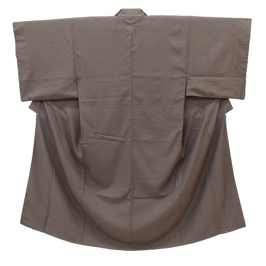 [Used] Men's Silk Kimono, Size M, Excellent Condition, Length 142.0cm (55.9in), Sleeve Length 70.0cm (27.6in), Lined, Dark Brown, Ready-made, Cleaned, Single Family Crest, Plain, Reused uuc2377a20 