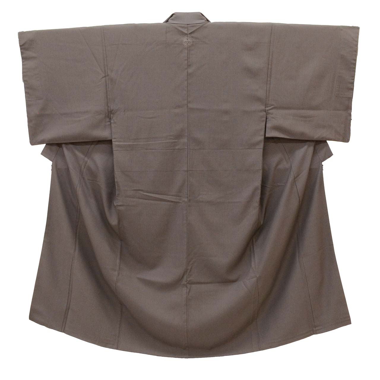 [Used] Men's Silk Kimono, Size M, Excellent Condition, Length 142.0cm (55.9in), Sleeve Length 70.0cm (27.6in), Lined, Dark Brown, Ready-made, Cleaned, Single Family Crest, Plain, Reused uuc2377a20 