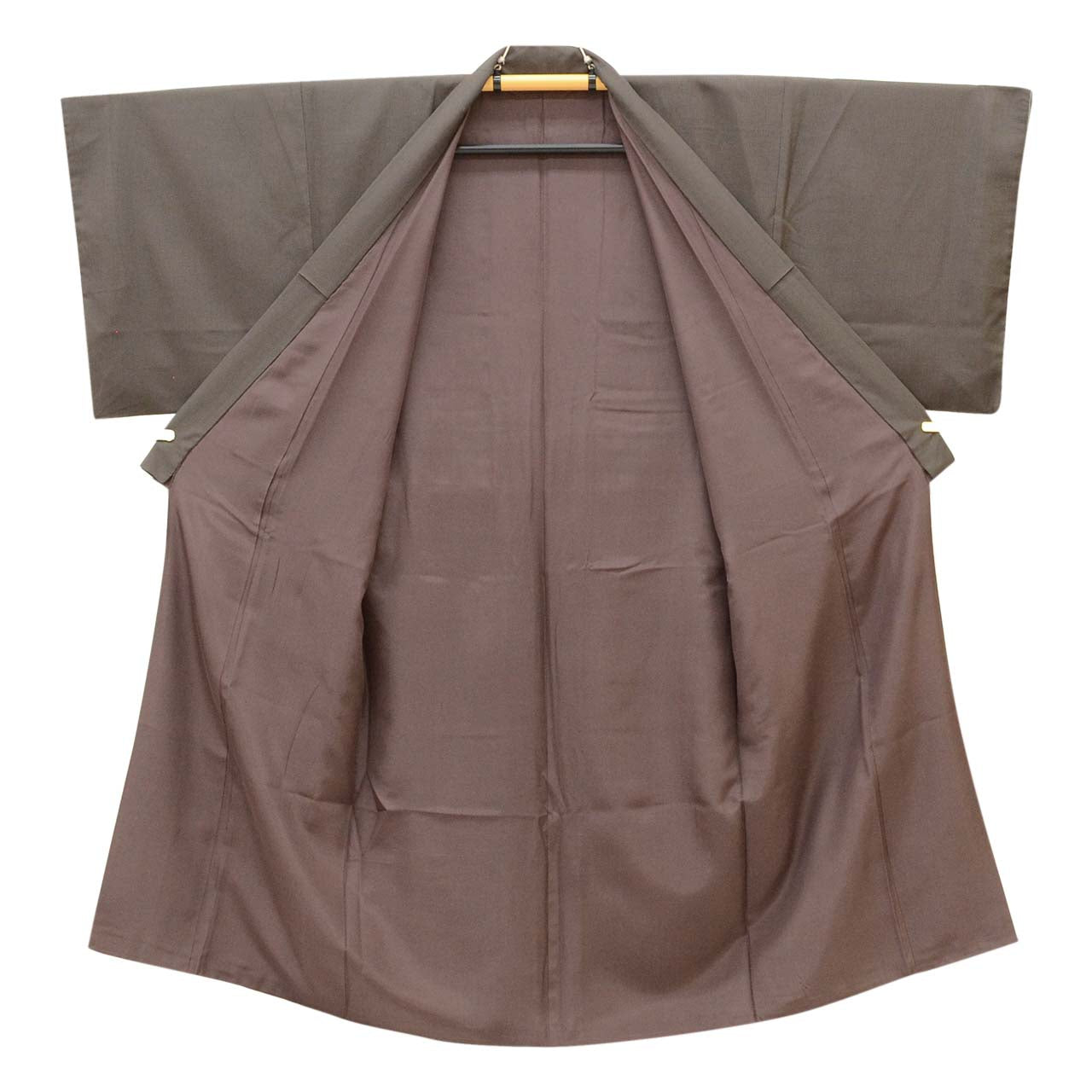 [Used] Men's Silk Kimono, Size M, Excellent Condition, Length 142.0cm (55.9in), Sleeve Length 70.0cm (27.6in), Lined, Dark Brown, Ready-made, Cleaned, Single Family Crest, Plain, Reused uuc2377a20 