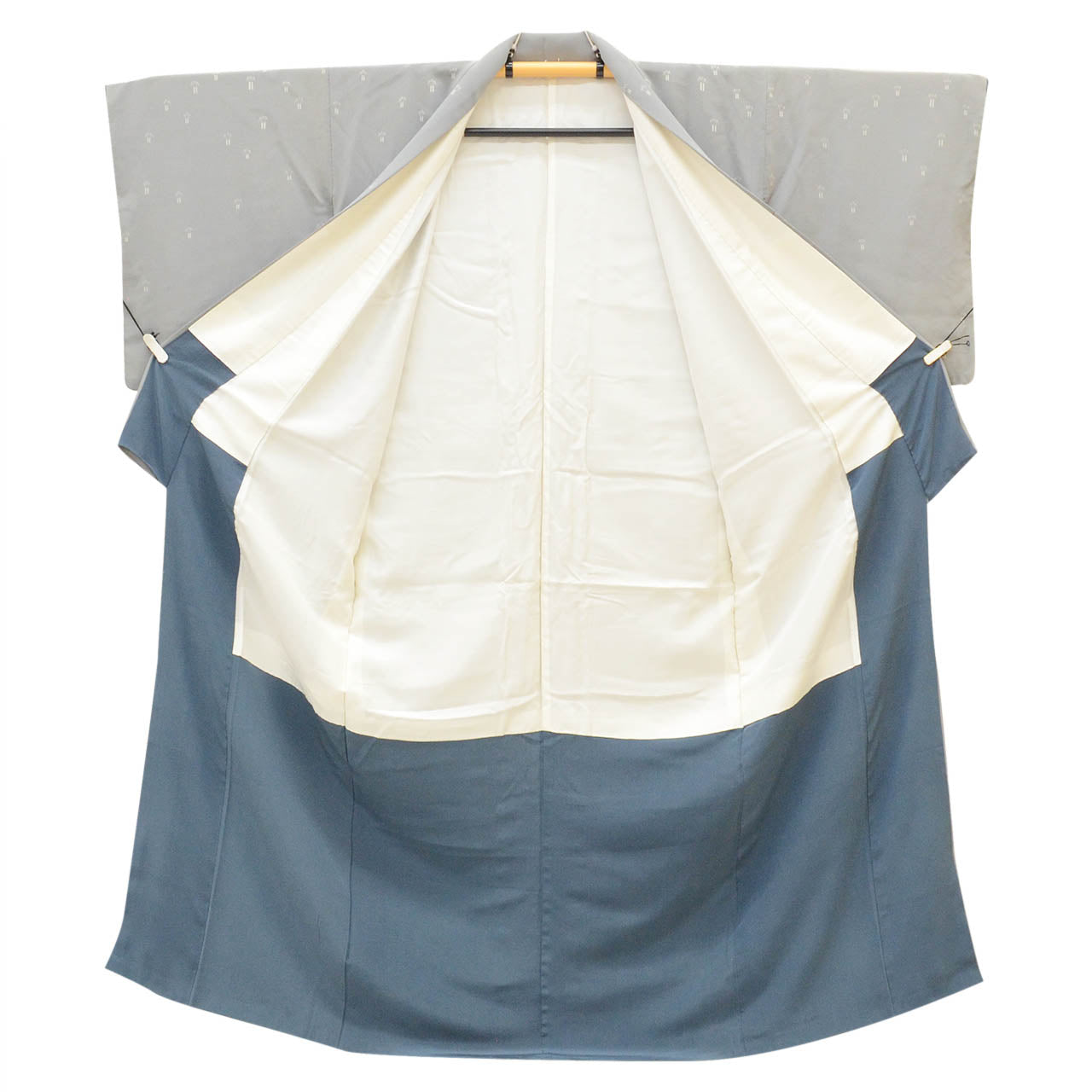 Vintage Japanese Kimono | Komon | Gray Silk | Geometric Pattern | Size M | Sustainable | vv0032