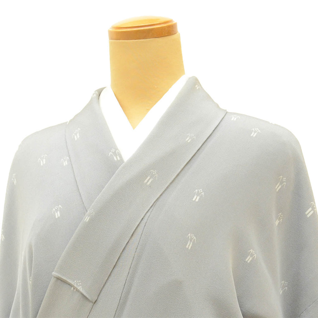 Vintage Japanese Kimono | Komon | Gray Silk | Geometric Pattern | Size M | Sustainable | vv0032